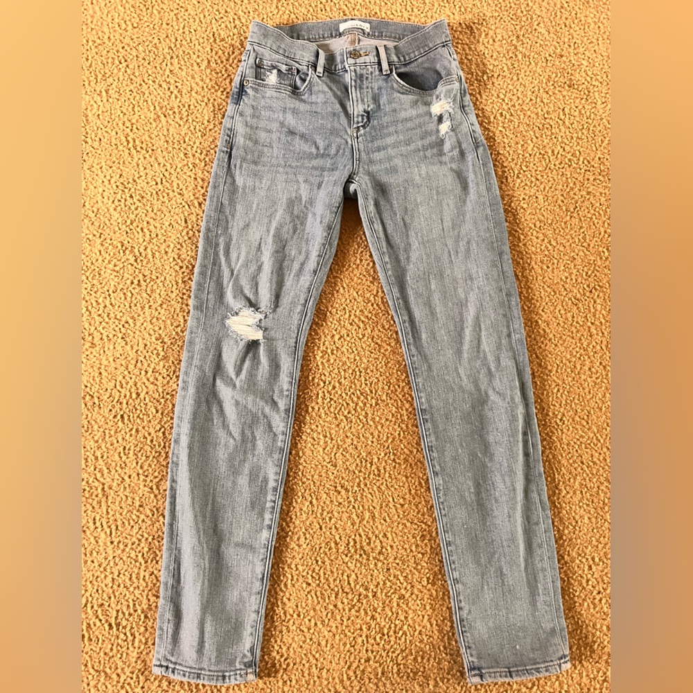 LOFT Super Soft Girlfriend Jeans Distressed